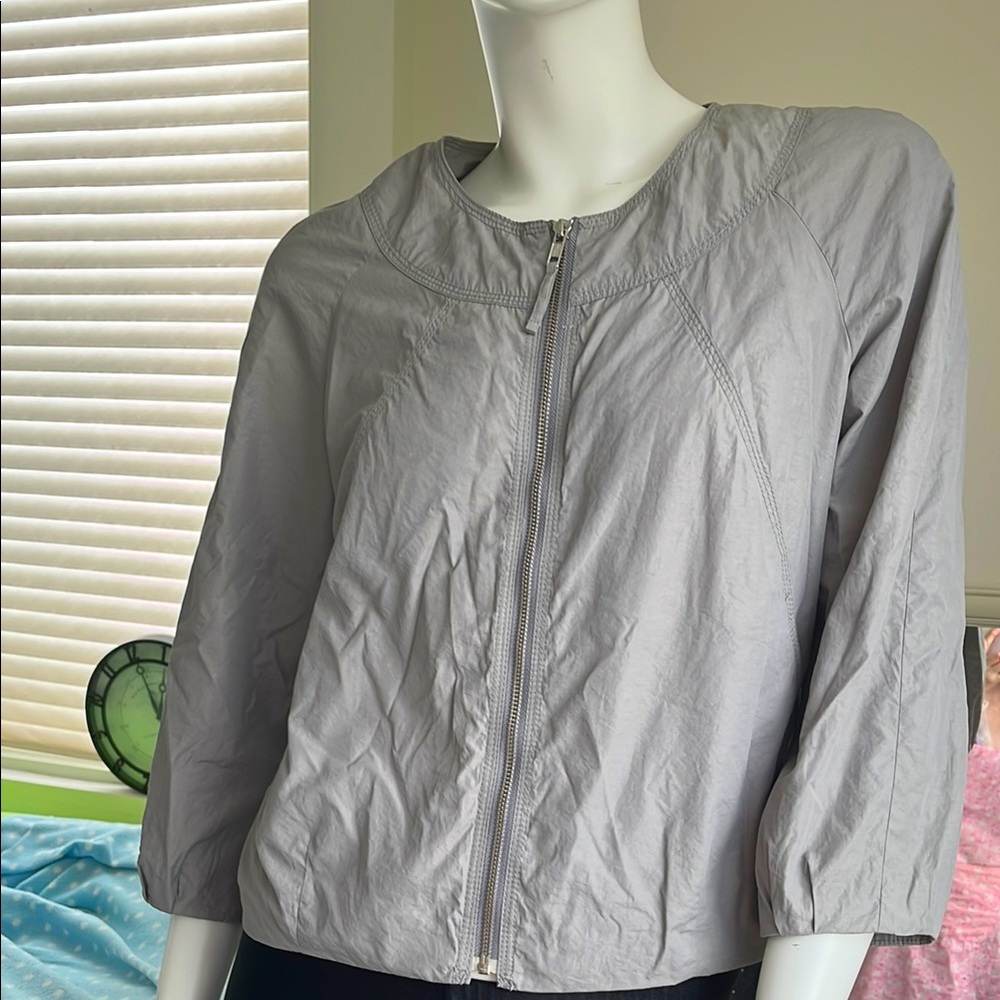 H&M zip closure spring short casual Women's Gray Jacket